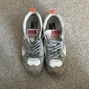 Mid-star Golden Goose